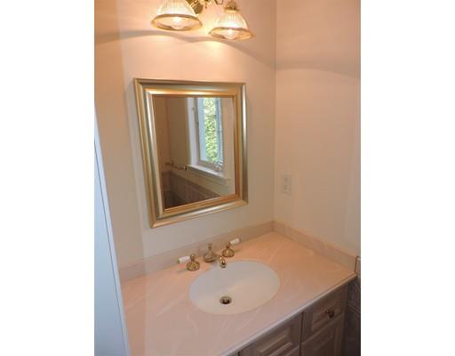 9 Pebble Beach Road Webster, MA 01570 - Photo 24 of 42