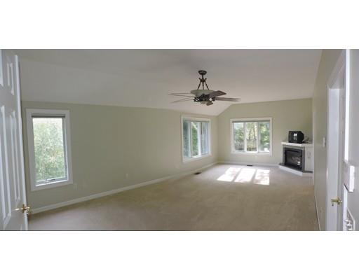 9 Pebble Beach Road Webster, MA 01570 - Photo 27 of 42
