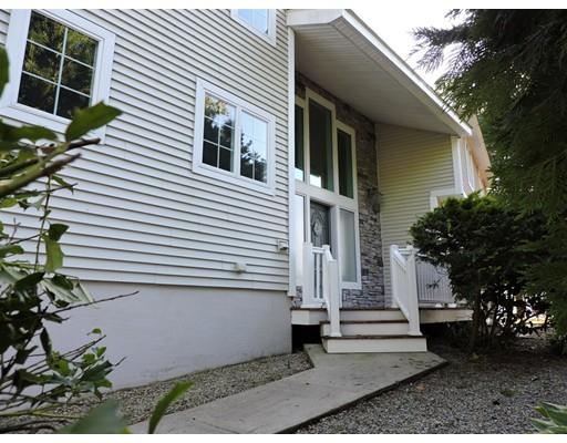 9 Pebble Beach Road Webster, MA 01570 - Photo 9 of 42
