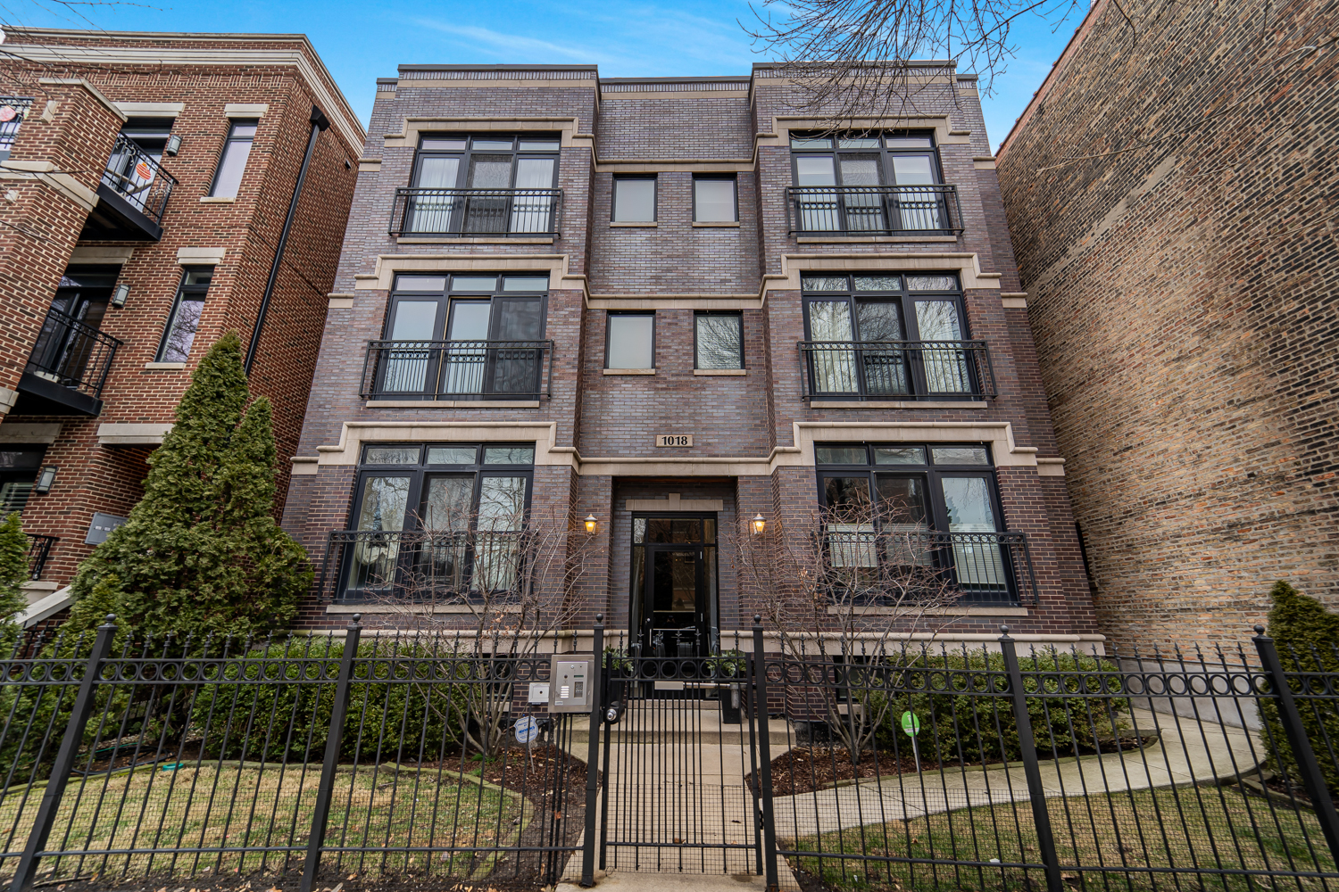 1018 South May Street, Unit F Chicago, IL 60607 - Photo 1 of 21 a view of a brick building