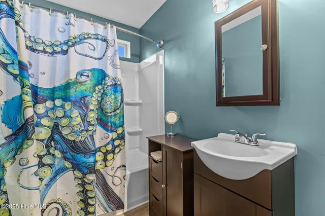 $435,000 | 223 Eagle Creek Road, Moyock, NC 27958