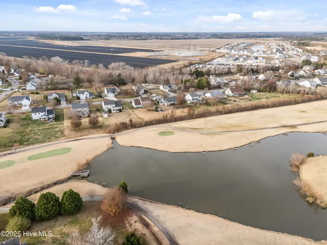 $435,000 | 223 Eagle Creek Road, Moyock, NC 27958