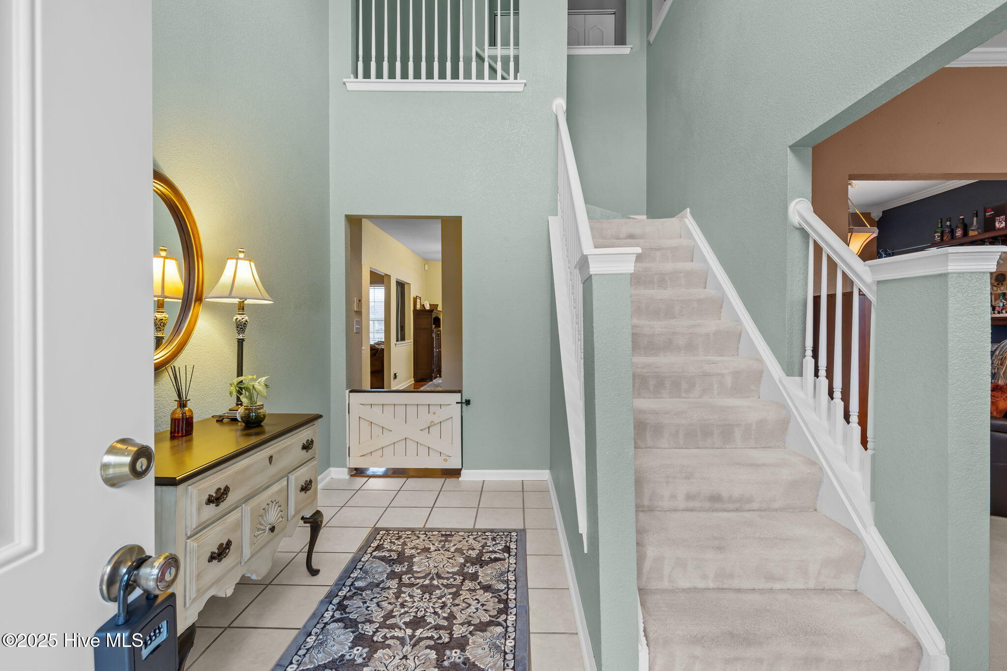 223 Eagle Creek Road Moyock, NC 27958 - Photo 7 of 55 High ceiling in entrance.