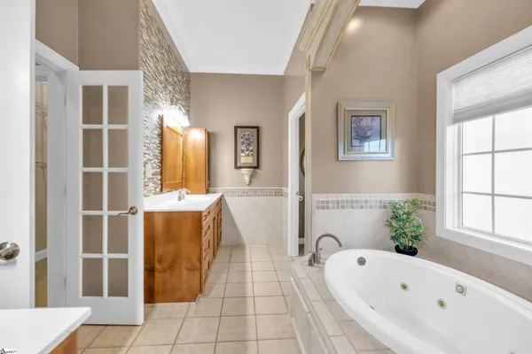 $1,050,000 | 509 Nautical Way, Greenwood, SC 29649