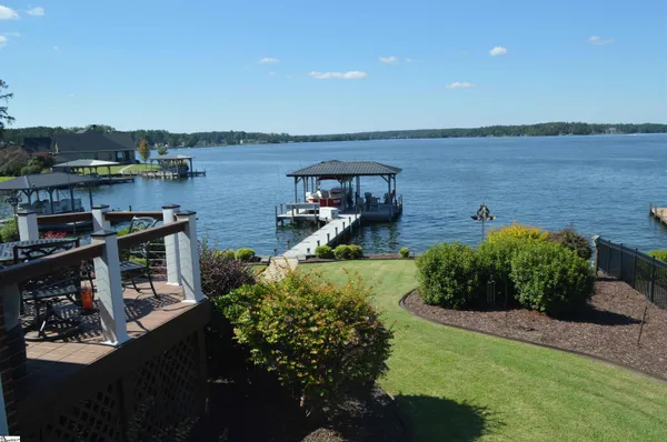 $1,050,000 | 509 Nautical Way, Greenwood, SC 29649