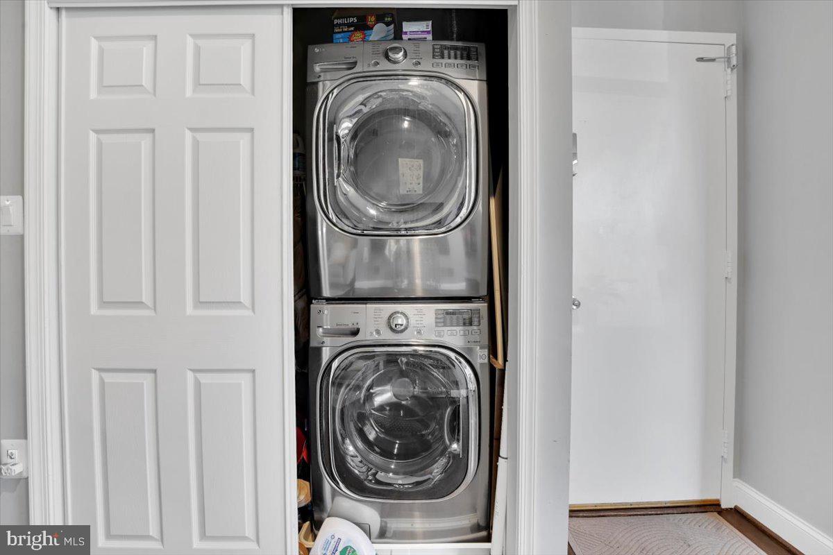 1614 15th Street Northwest Washington, DC 20009 - Photo 31 of 47 a utility room with dryer and washer