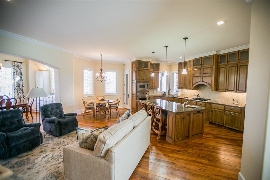 1612 Covington Ridge Auburn, AL 36830 - Photo 8 of 44 Gallery Image 8