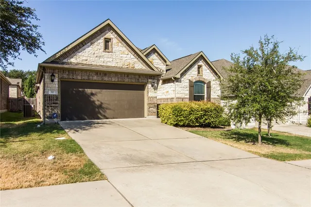 $2,495 | 517 Cameron Cove | Walsh Trails