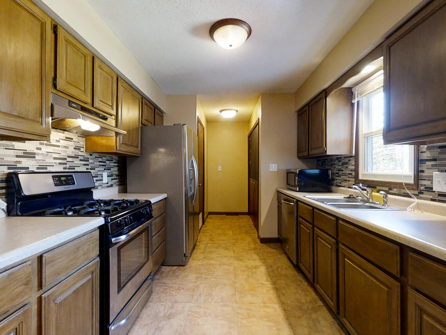 2308 Sumac Drive Champaign, IL 61821 - Photo 12 of 45