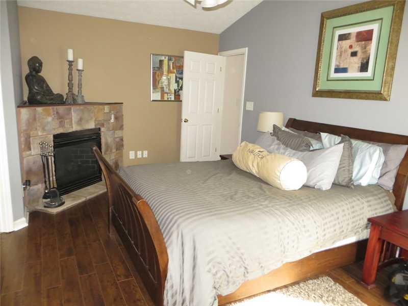 944 Needle Ridge Lane Brownsburg, IN 46112 - Photo 7 of 20 Gallery Image 7