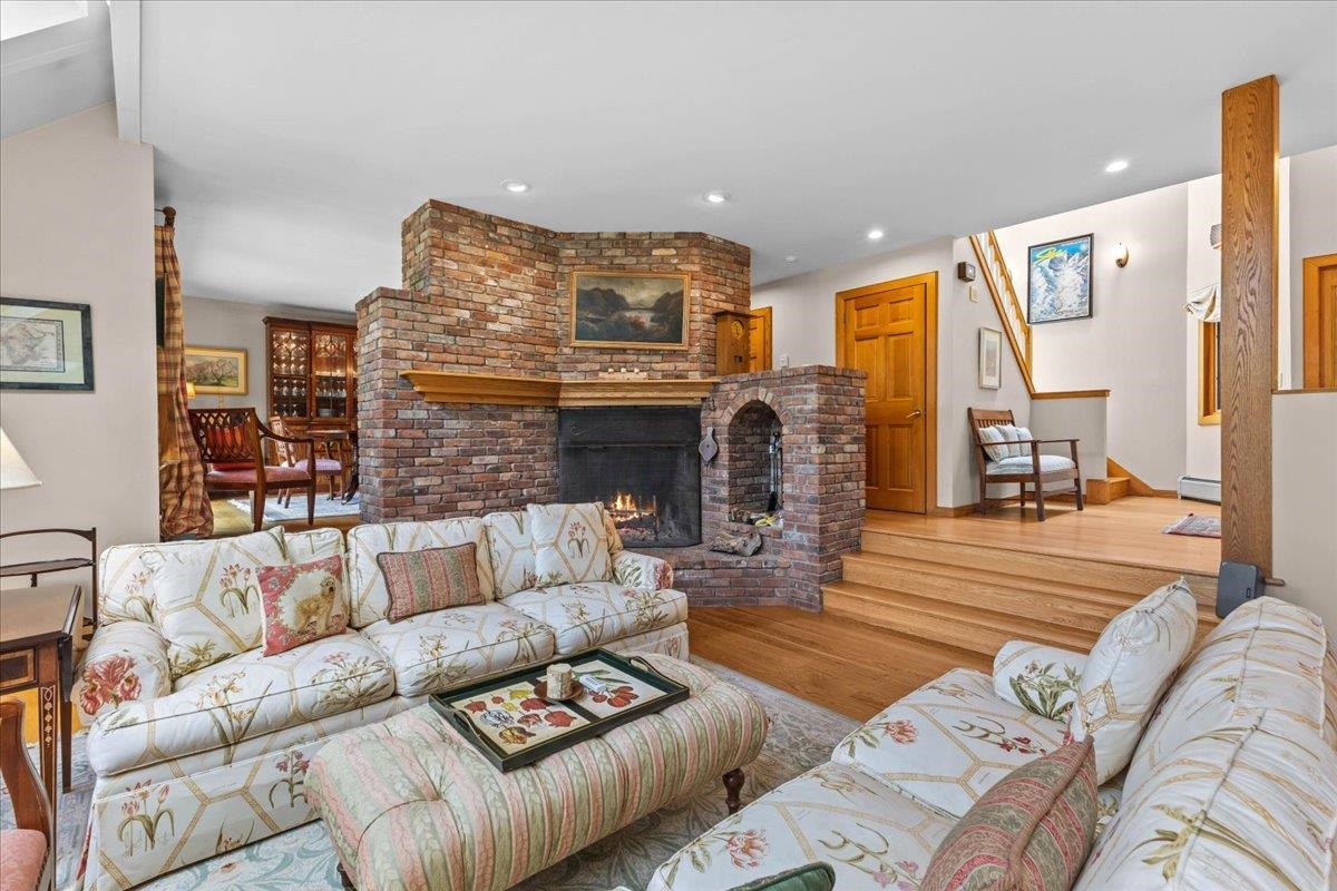 269 Billings Hill Road Stowe, VT 05672 - Photo 13 of 60