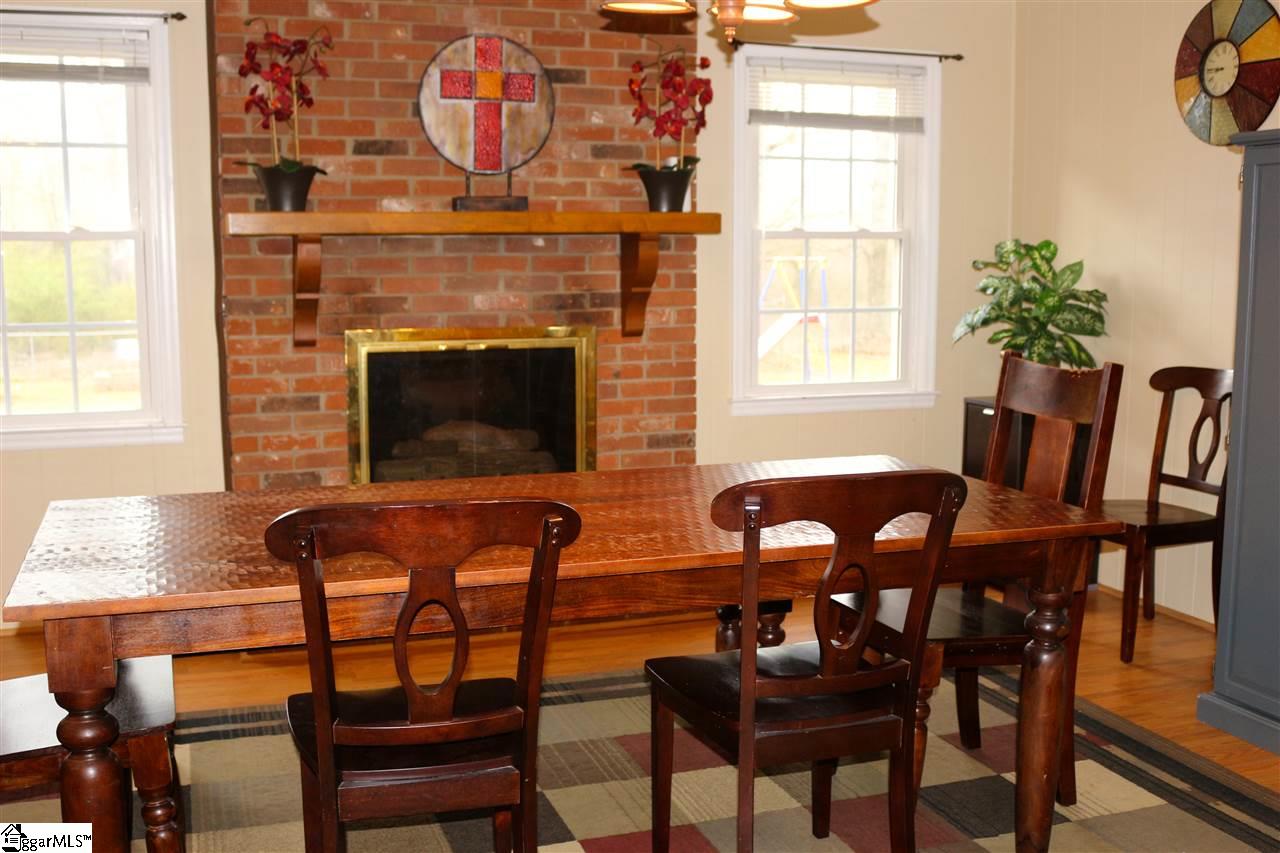 512 Pine Ridge Road Duncan, SC 29334 - Photo 11 of 28 Gallery Image 11
