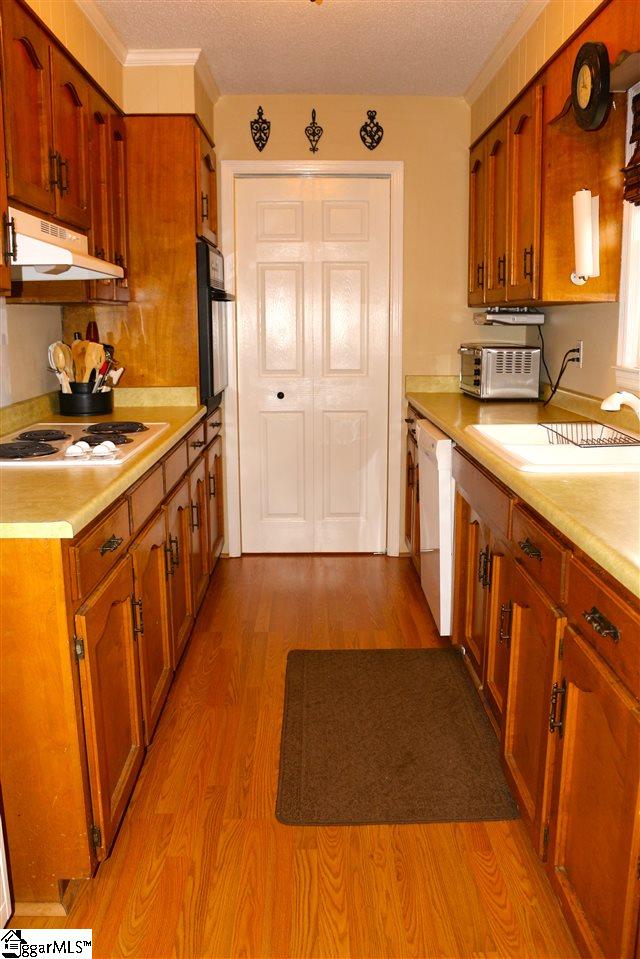 512 Pine Ridge Road Duncan, SC 29334 - Photo 13 of 28 Gallery Image 13
