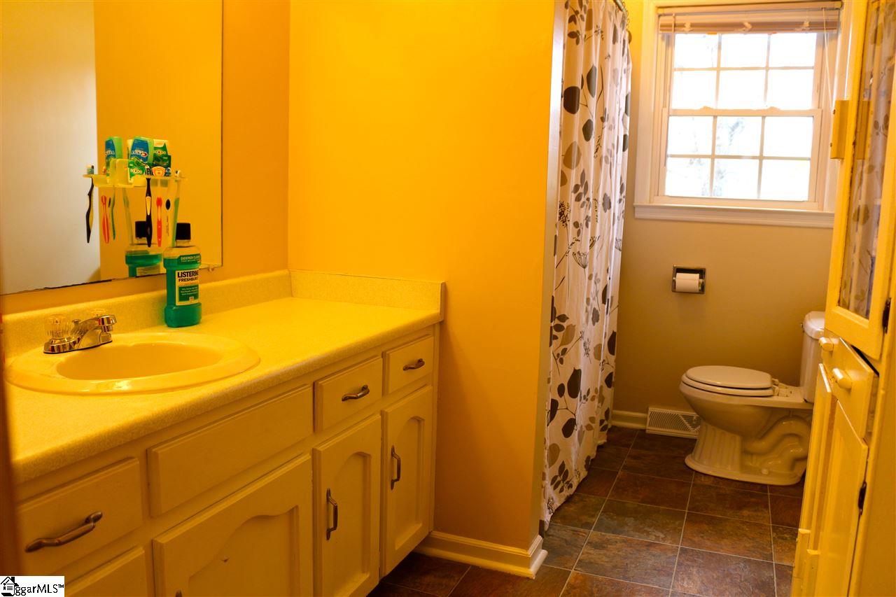 512 Pine Ridge Road Duncan, SC 29334 - Photo 16 of 28 Gallery Image 16