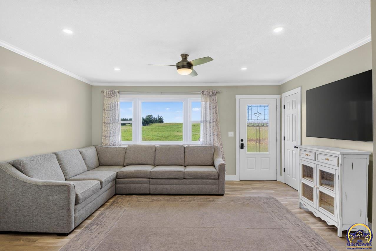 8245 254th Road Circleville, KS 66416 - Photo 15 of 65