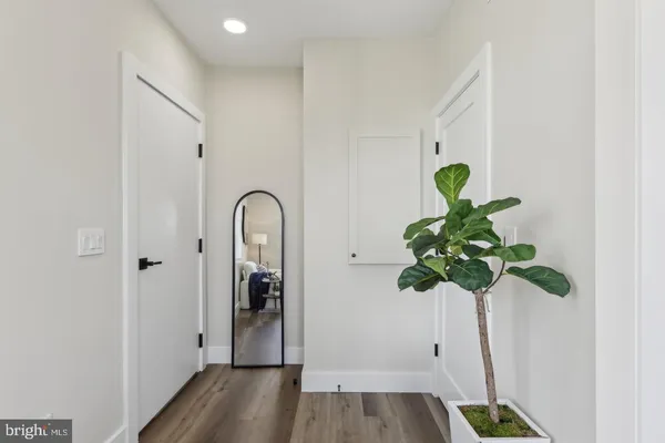 $2,200 | 1016 Rhode Island Avenue Northeast, Unit 6, Washington, DC 20018