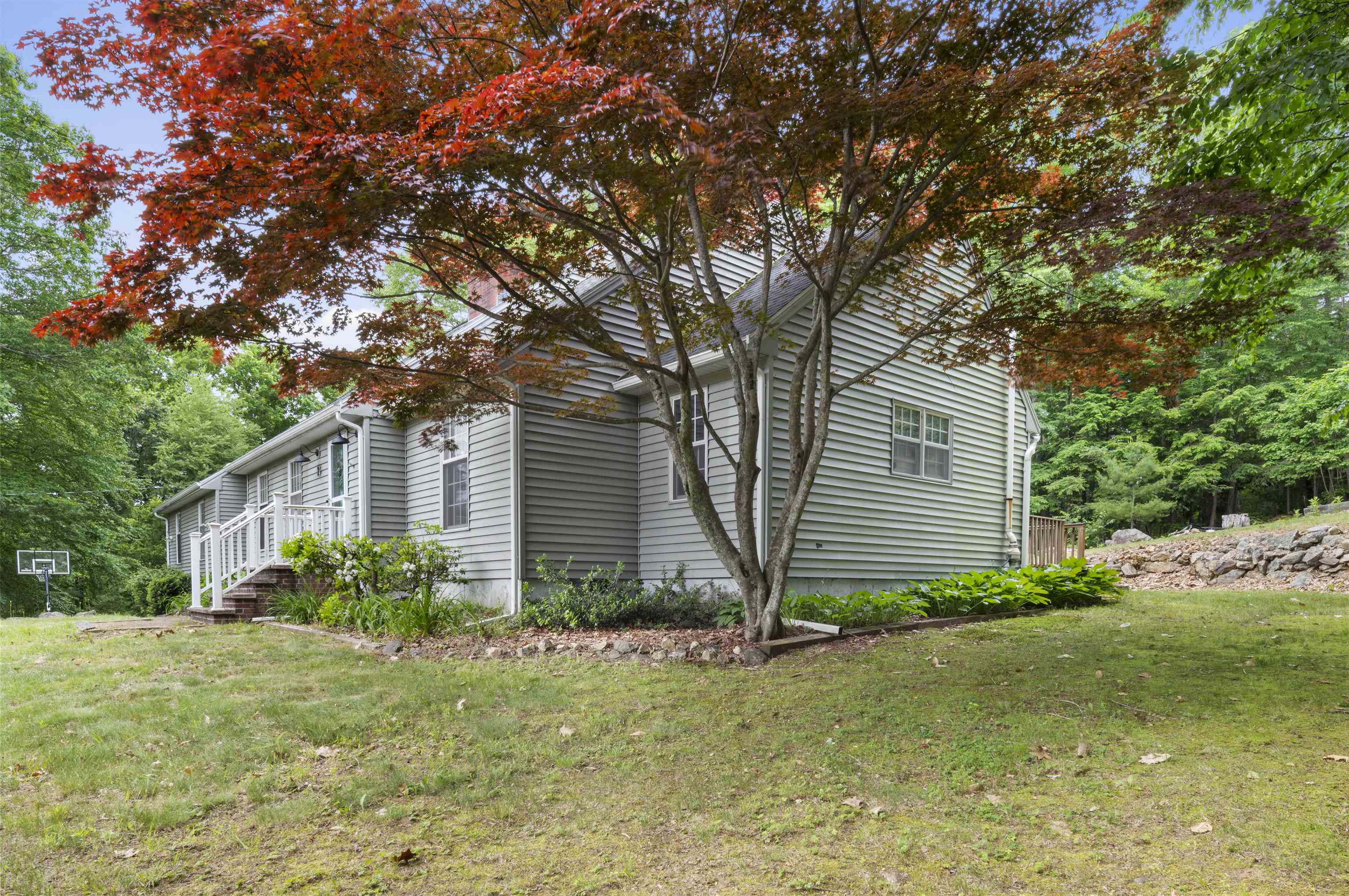 2 Ridgewood Drive Kingston, NH 03848 - Photo 1 of 49 Gallery Image 1