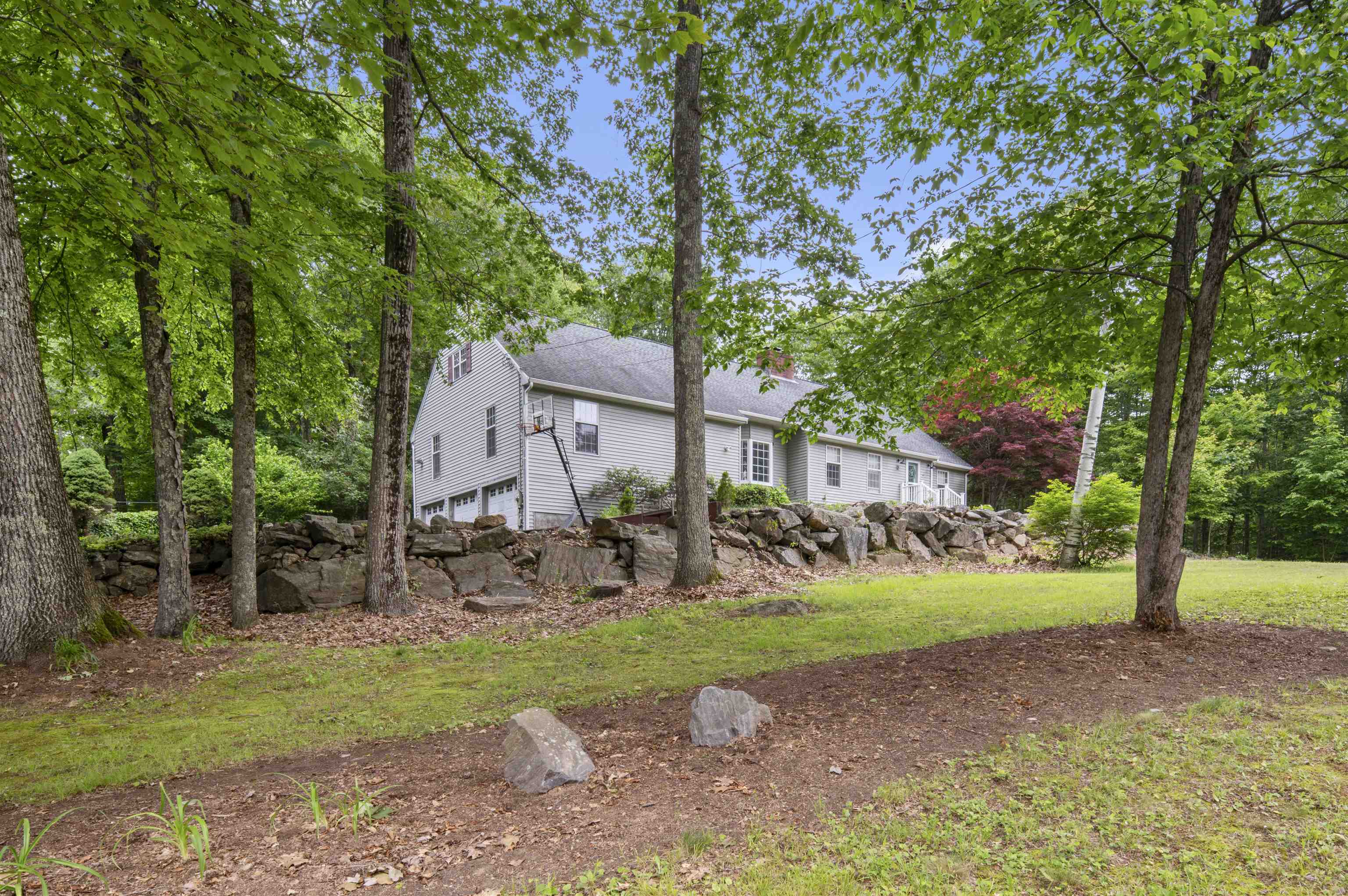 2 Ridgewood Drive Kingston, NH 03848 - Photo 31 of 49 Gallery Image 31