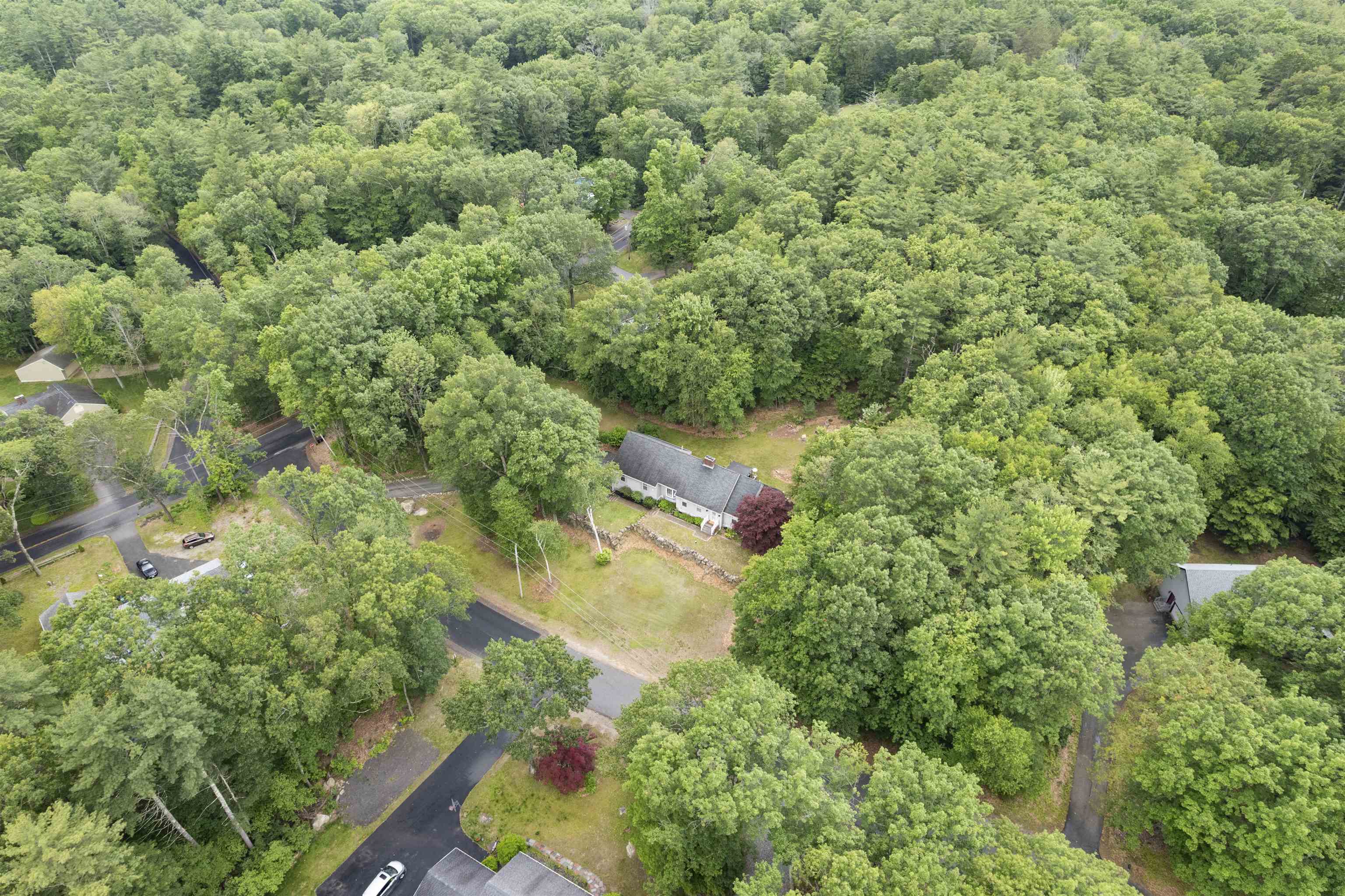 2 Ridgewood Drive Kingston, NH 03848 - Photo 5 of 49 Gallery Image 5