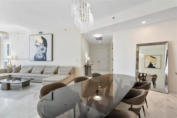 $10,000 | 16001 Collins Avenue, Unit 3507, Sunny Isles Beach, FL 33160