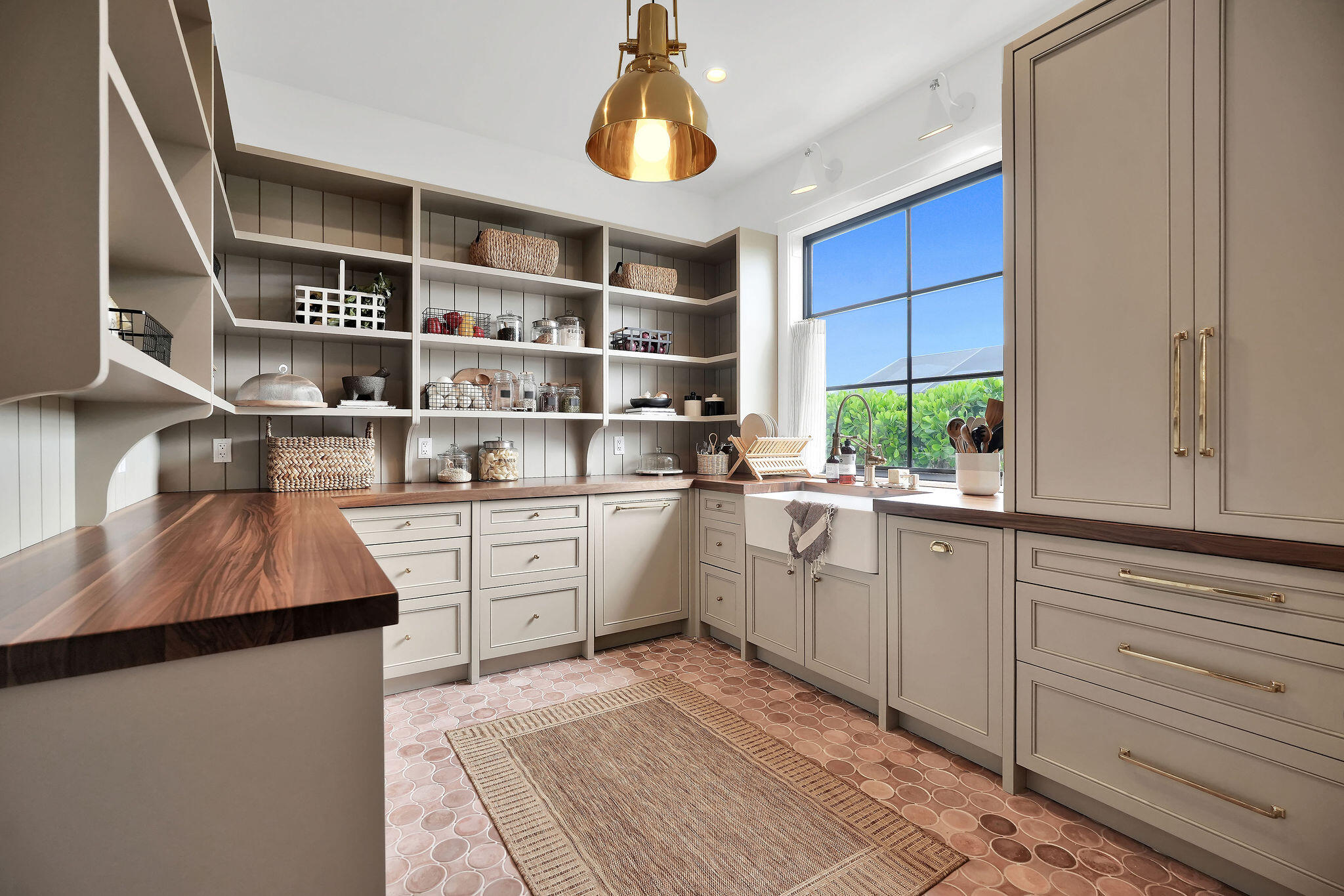 839 Chestnut Court Marco Island, FL 34145 - Photo 47 of 88 Elegant scullery with Brizo fixtures