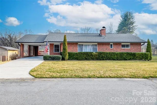 $535,000 | 112 Allison Road, Brevard, NC 28712