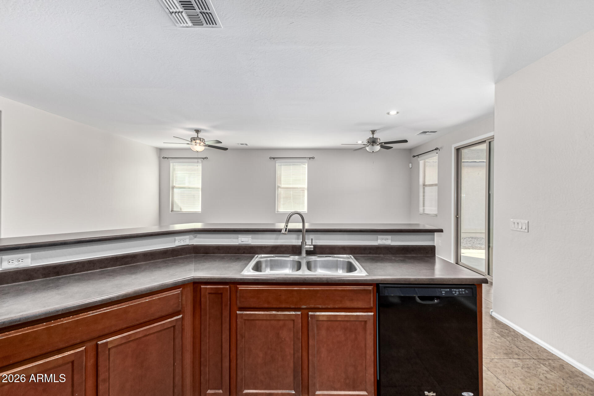4144 East Devon Drive Gilbert, AZ 85296 - Photo 10 of 31 8 - Devon