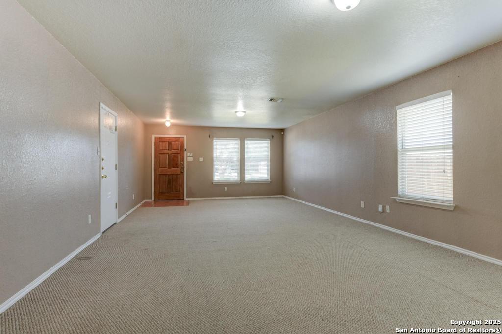 7415 Copper Mesa Converse, TX 78109 - Photo 2 of 21