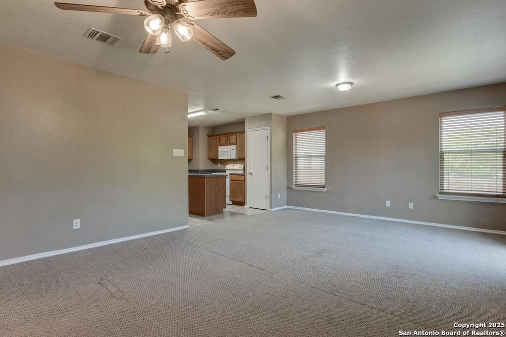 7415 Copper Mesa Converse, TX 78109 - Photo 7 of 21