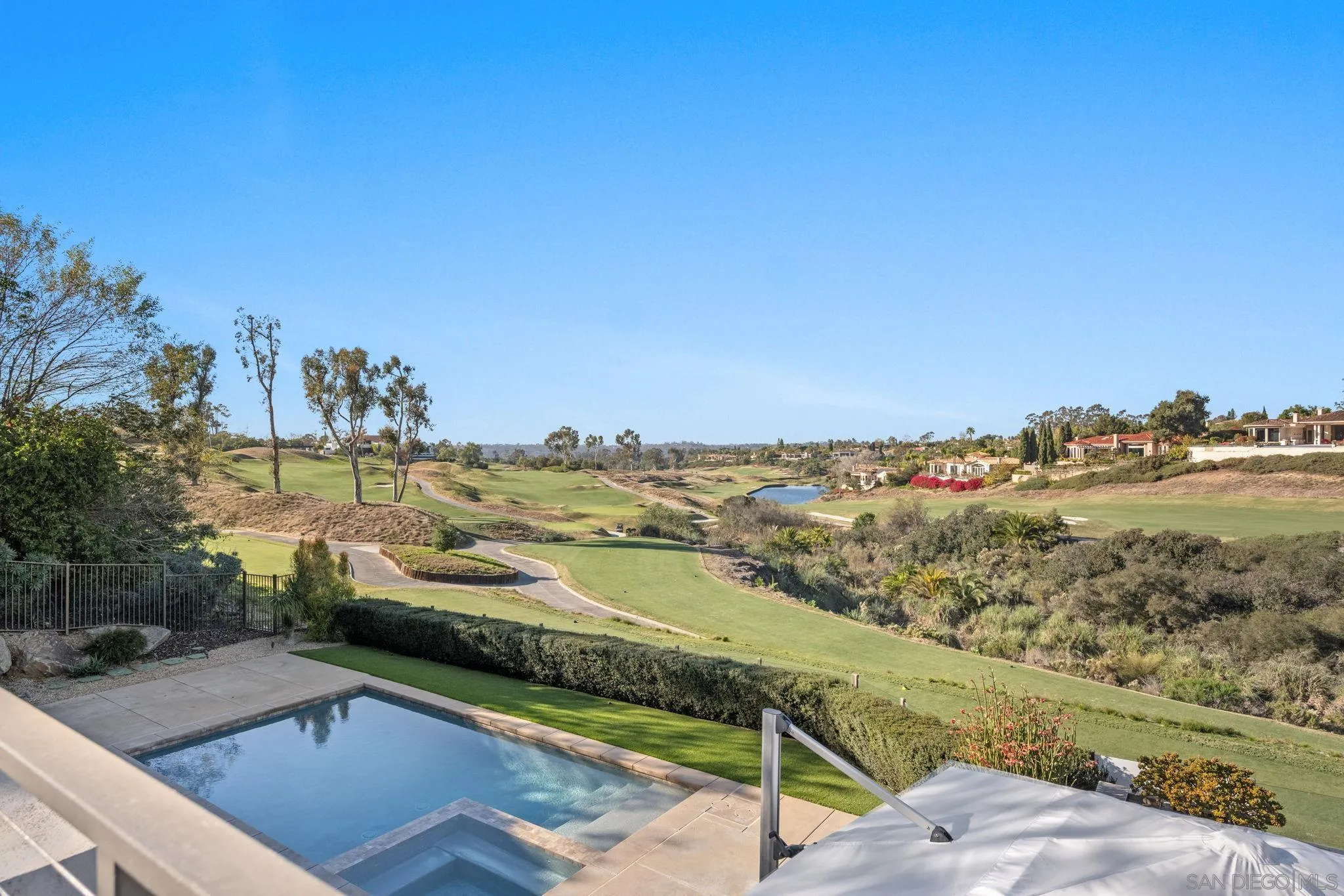 6968 St Andrews Road Rancho Santa Fe, CA 92067 - Photo 21 of 23 a view of a city