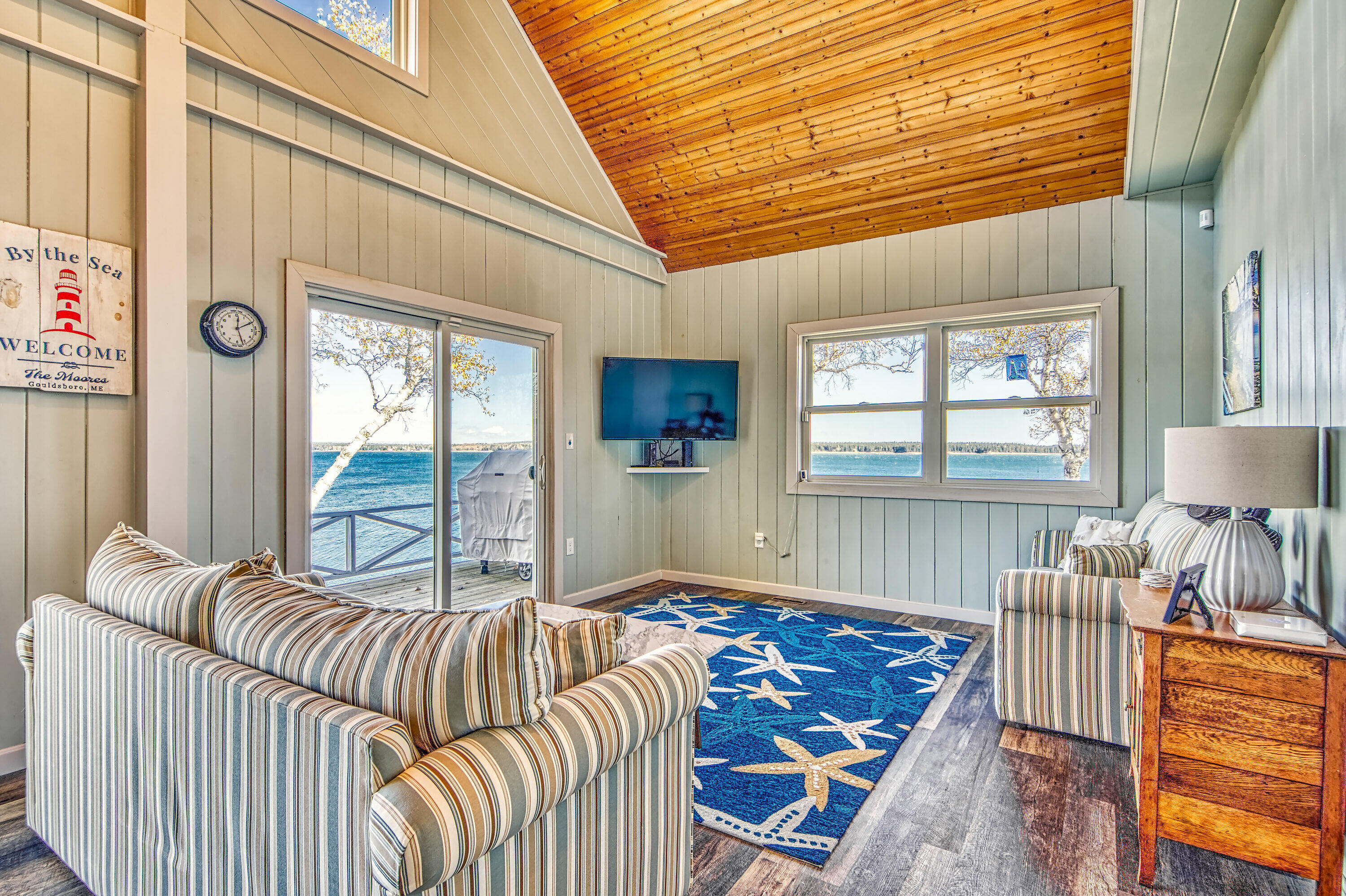 219 Paul Bunyan Road Gouldsboro, ME 04624 - Photo 11 of 27 219 PBR great room living