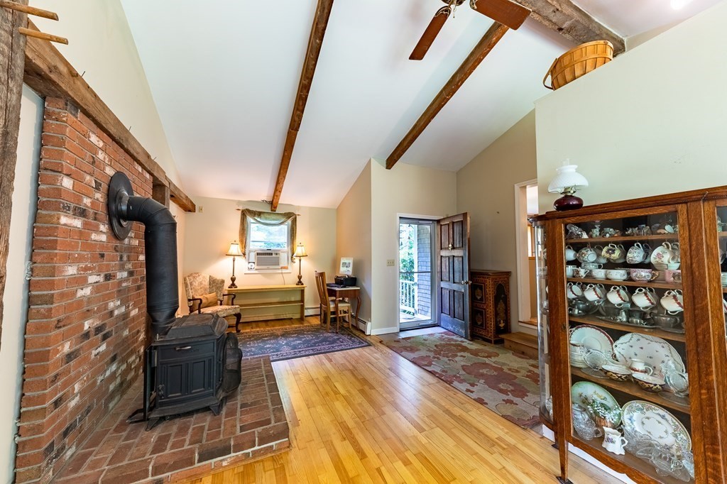 86 Valley Road Lunenburg, MA 01462 - Photo 13 of 34