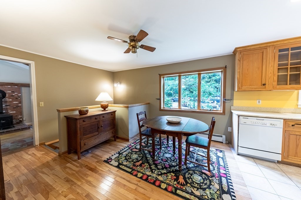 86 Valley Road Lunenburg, MA 01462 - Photo 23 of 34