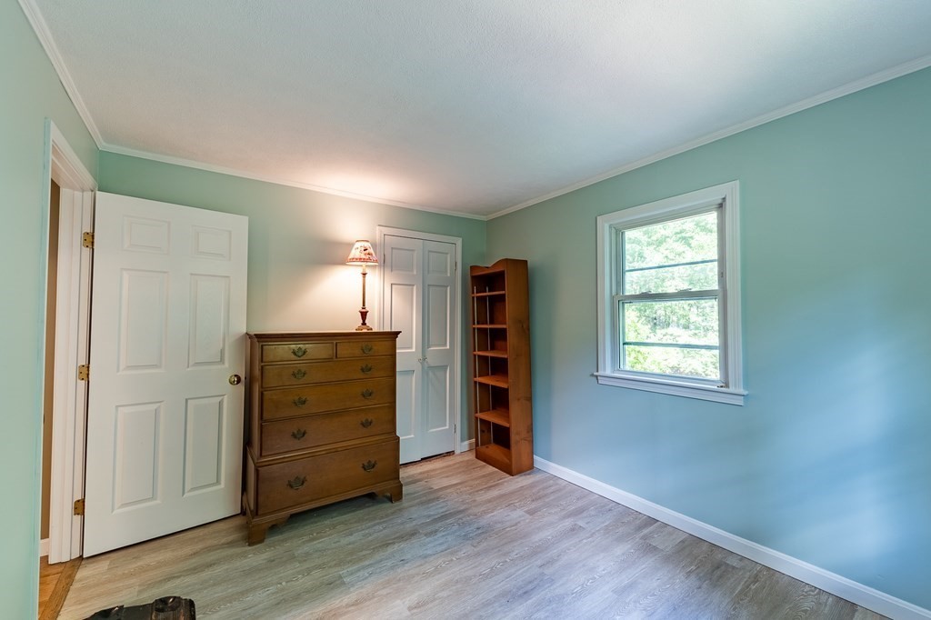 86 Valley Road Lunenburg, MA 01462 - Photo 29 of 34