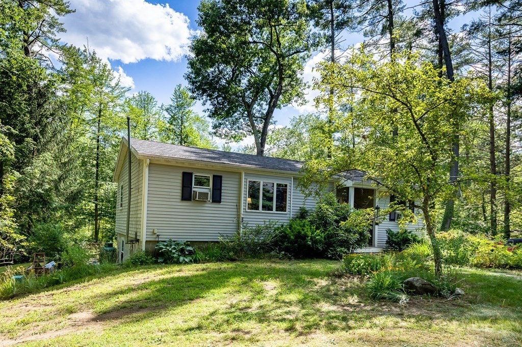86 Valley Road Lunenburg, MA 01462 - Photo 3 of 34