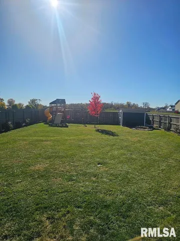 $405,000 | 4501 West 14th Street, Davenport, IA 52804