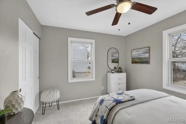 $175,900 | 2370 Hawthorne Manor Drive, Florissant, MO 63031