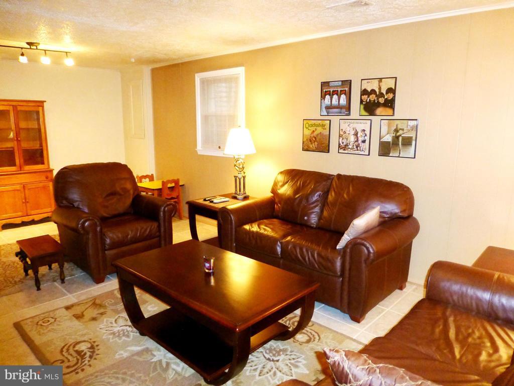 7719 Durer Court Springfield, VA 22153 - Photo 28 of 30 Family Room