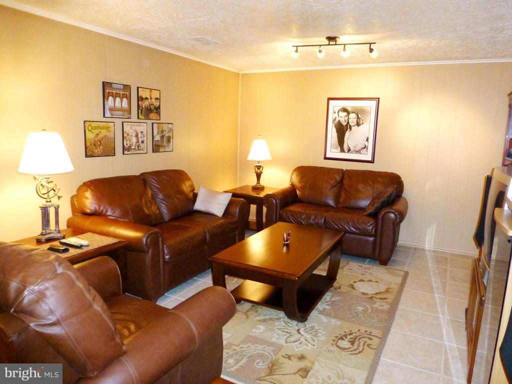 7719 Durer Court Springfield, VA 22153 - Photo 29 of 30 Family Room