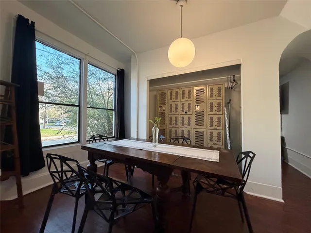 $2,450 | 402 Hyde Park Boulevard, Unit 4, Houston, TX 77006