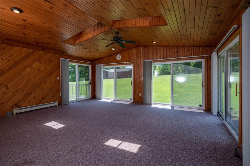6914 Hassel Road Sharpsville, PA 16150 - Photo 15 of 25 Gallery Image 15