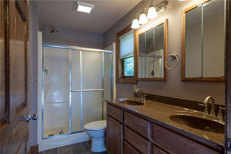 6914 Hassel Road Sharpsville, PA 16150 - Photo 17 of 25 Gallery Image 17