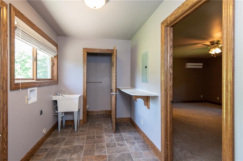 6914 Hassel Road Sharpsville, PA 16150 - Photo 18 of 25 Gallery Image 18