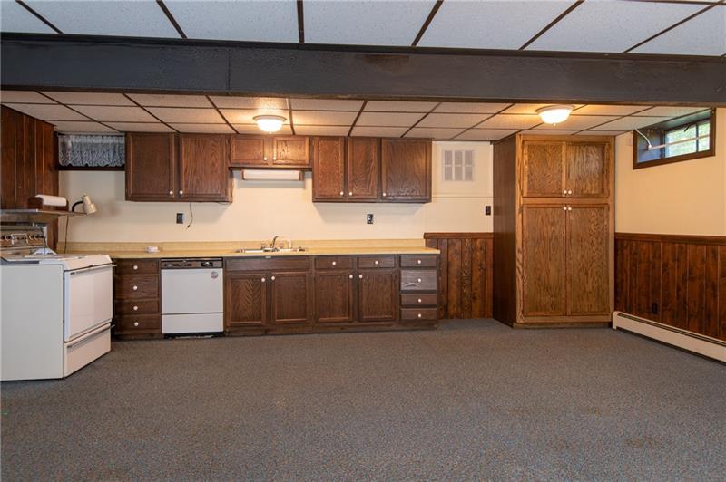 6914 Hassel Road Sharpsville, PA 16150 - Photo 23 of 25 Gallery Image 23