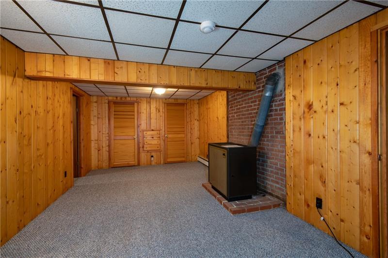 6914 Hassel Road Sharpsville, PA 16150 - Photo 24 of 25 Gallery Image 24