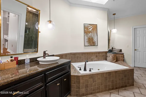 $399,000 | 423 Woodlands Circle, Brandon, MS 39047