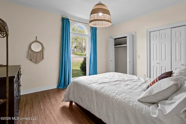 $399,000 | 423 Woodlands Circle, Brandon, MS 39047