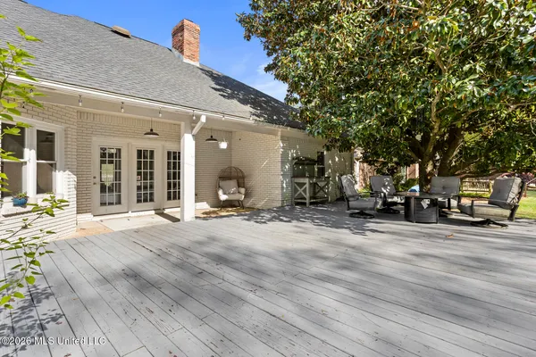 $399,000 | 423 Woodlands Circle, Brandon, MS 39047