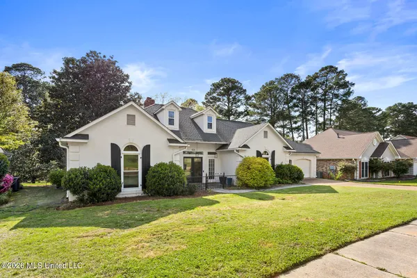 $399,000 | 423 Woodlands Circle, Brandon, MS 39047