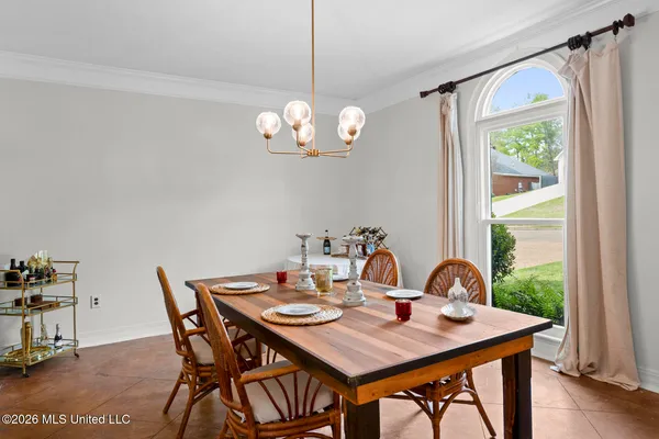 $399,000 | 423 Woodlands Circle, Brandon, MS 39047